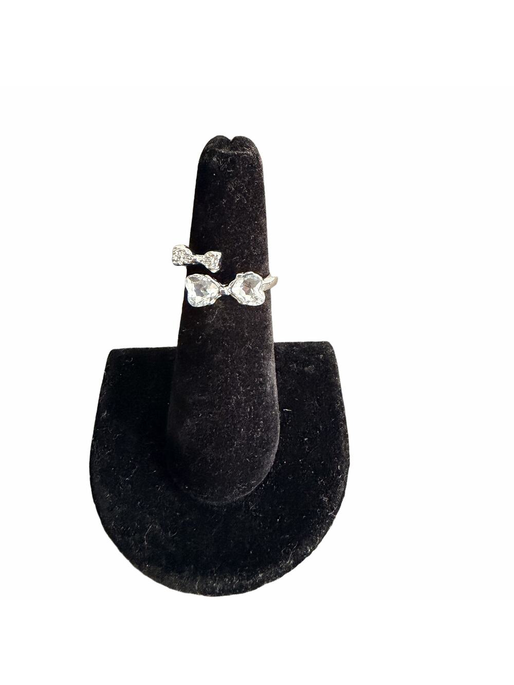 🍭6/$30 Rhinestone studded silver tone bow wrap ring - size 6